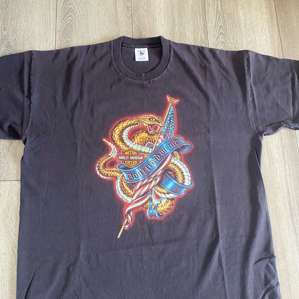 Vintage 80’s Harley-Davidson (1988) Don’t Tread On Me t-shirt